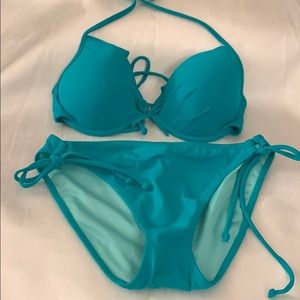 Victoria’s Secret Bikini Set